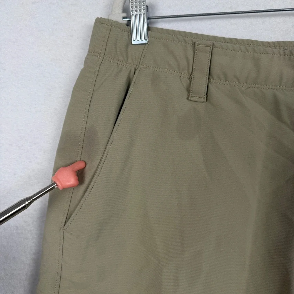 Under Armour Men 38 HeatGear‎ Golf Shorts Khaki Tan Loose Fit Stretch Athleisure